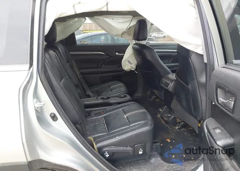 2018 Toyota Highlander Se из США, поврежденный, VIN 5TDJZRFH3JS903348